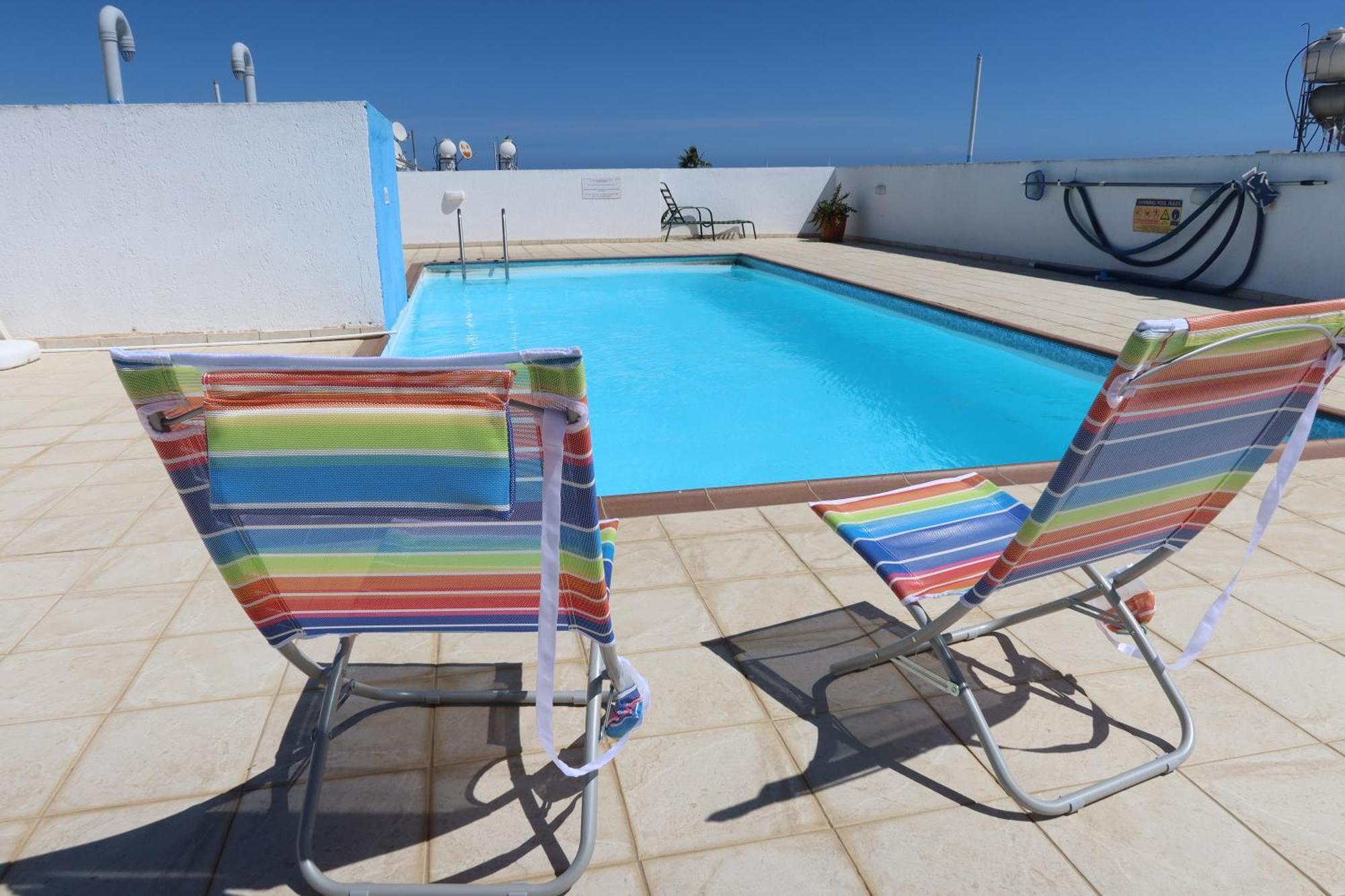 Carisa Downtown With Rooftop Pool Larnaca Eksteriør billede